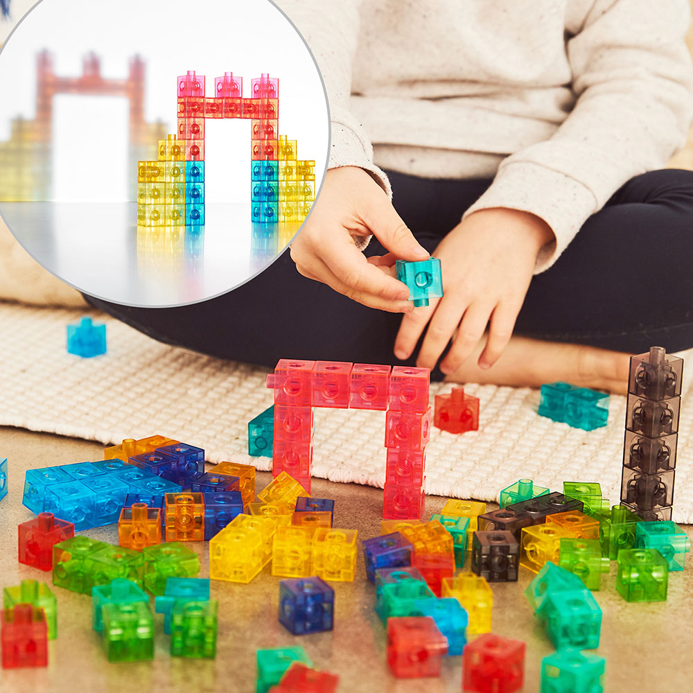 Translucent Linking Cubes Maths Set